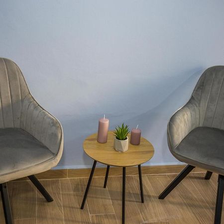 Couples Retreat, Fully Equipped Studio/ Loutraki Beachアパートメント エクステリア 写真
